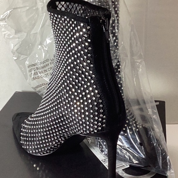 AQUA
Women's Lyssa Booties - Exclusive - Picture 10 of 13